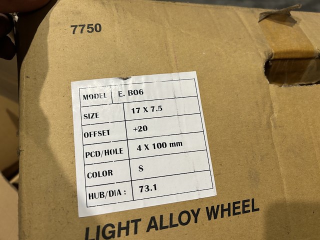 Lot mak alu-velgen bmw e30 - afbeelding 3 van  4