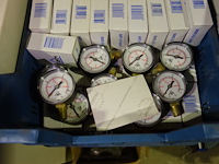 Lot manometers (60 stuks) - afbeelding 1 van  2