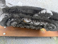 Lot massieve antieke stenen - afbeelding 3 van  4