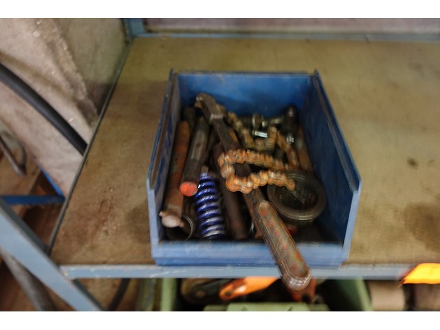 Lot materiaal voor transpalletten - afbeelding 4 van  6