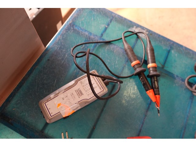 Lot materiaal - afbeelding 4 van  10