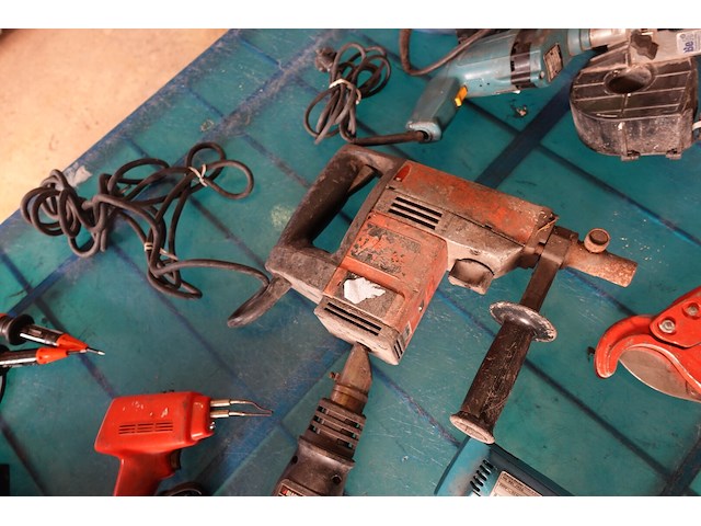 Lot materiaal - afbeelding 5 van  10