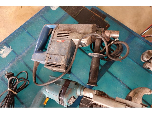 Lot materiaal - afbeelding 9 van  10