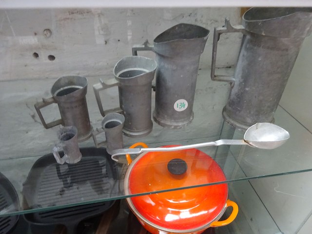 Lot meetbekers - afbeelding 2 van  2