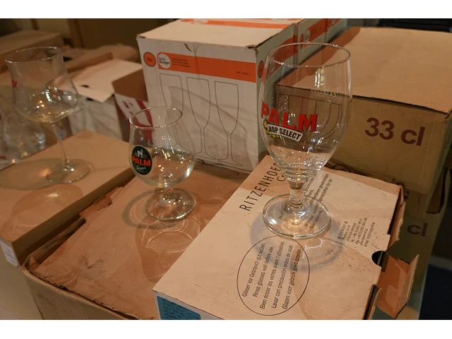 Lot merkglazen (leffe, orval, grimbergen, jupiler, la chouffe, palm, kriek max ...) - afbeelding 9 van  21
