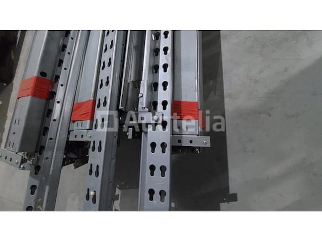 Lot meta legbordstellingen 23m+ palletstelling 13m gedemonteerd. - afbeelding 7 van  9