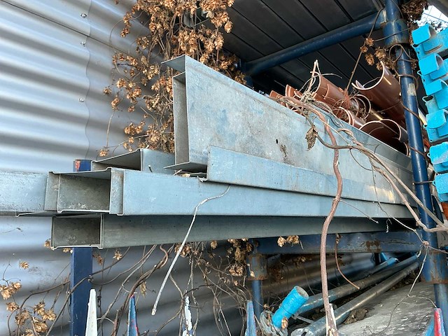 Lot metal studs - afbeelding 5 van  6