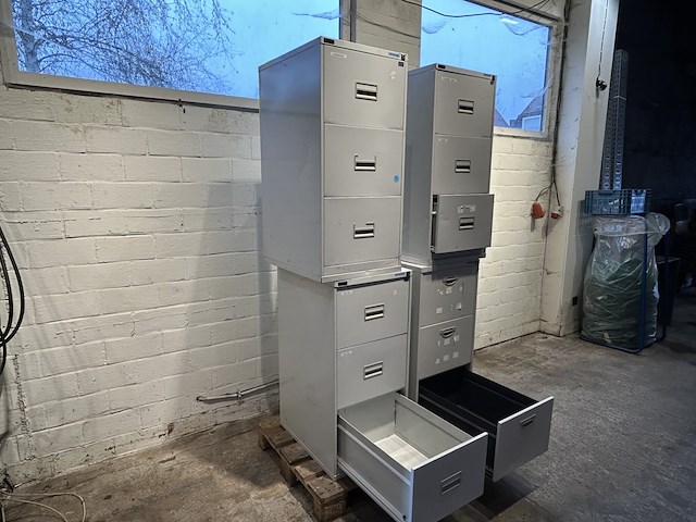 Lot metalen dossierkasten (4) - afbeelding 2 van  3