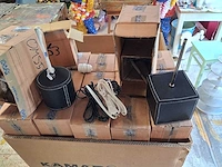 Lot metalen lampvoeten (212 stuks) - afbeelding 5 van  5