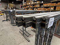 Lot metalen schragen - afbeelding 3 van  4