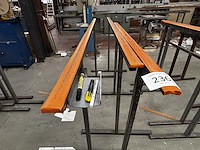 Lot metalen schragen - afbeelding 1 van  2