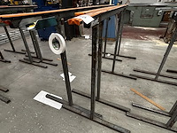 Lot metalen schragen - afbeelding 2 van  2