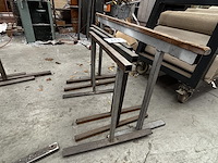 Lot metalen schragen - afbeelding 2 van  2