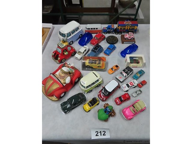 Lot miniaturen en divers - afbeelding 1 van  6