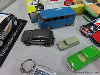 Lot miniaturen en divers - afbeelding 5 van  7