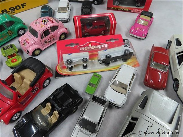 Lot miniaturen en divers - afbeelding 7 van  7