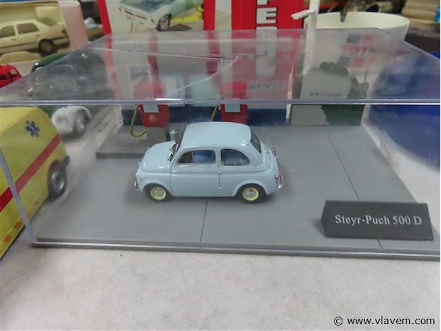 Lot miniaturen en divers - afbeelding 7 van  12