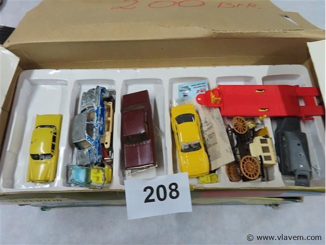 Lot miniaturen voor onderdelen - afbeelding 2 van  4