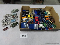 Lot miniaturen - afbeelding 1 van  3