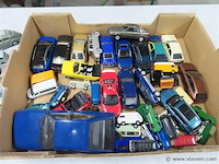 Lot miniaturen - afbeelding 3 van  3