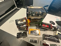 Lot miniatuur auto - afbeelding 3 van  12