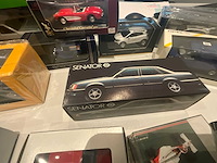 Lot miniatuur auto - afbeelding 8 van  12