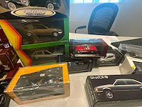 Lot miniatuur auto - afbeelding 12 van  12