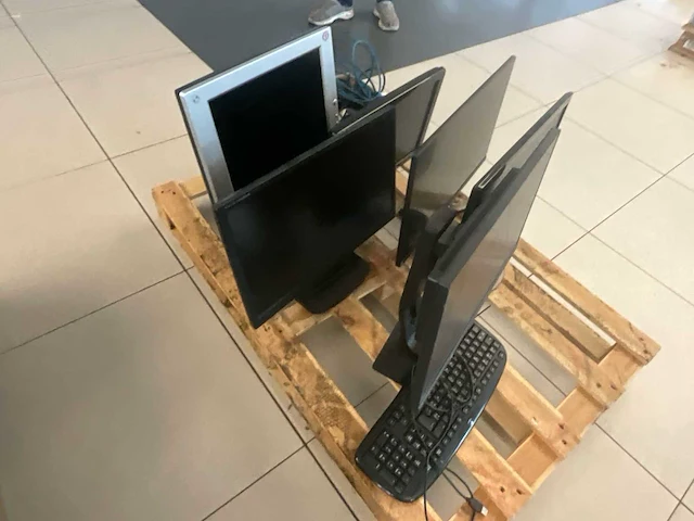 Lot monitoren - afbeelding 4 van  4