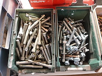 Lot montagemateriaal - afbeelding 6 van  14