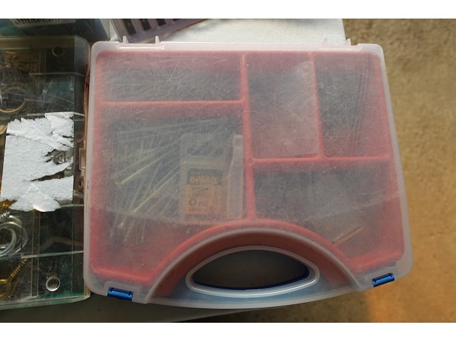 Lot montagemateriaal - afbeelding 9 van  14