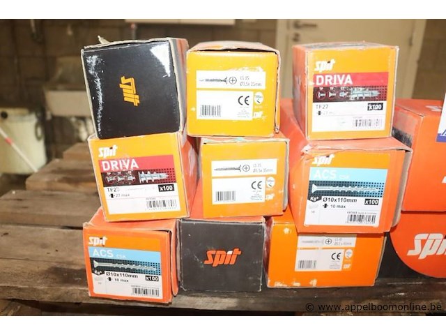 Lot montagematerialen spit - afbeelding 2 van  3