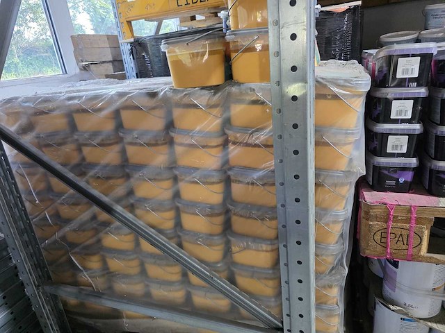 Lot muurverf 3 palletten - afbeelding 4 van  8
