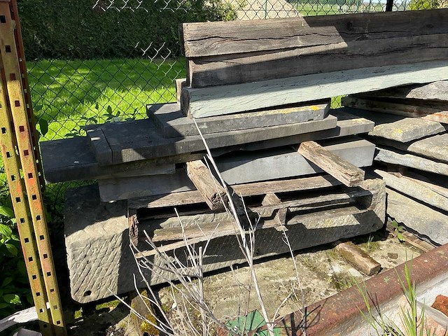 Lot natuursteen - afbeelding 8 van  8