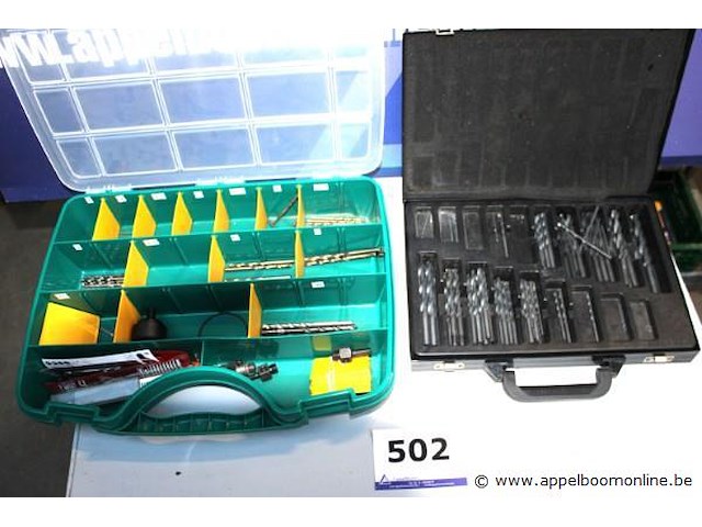 Lot nieuwe boren - afbeelding 1 van  4