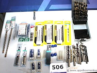 Lot nieuwe boren - afbeelding 1 van  4