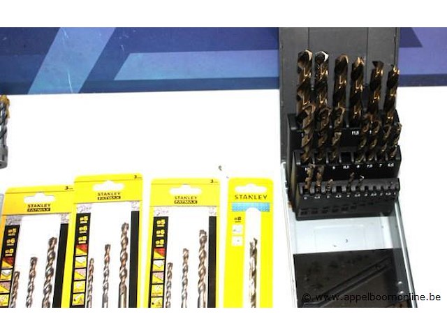 Lot nieuwe boren - afbeelding 4 van  4