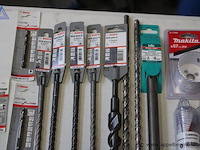 Lot nieuwe boren - afbeelding 2 van  4