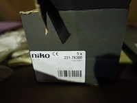 Lot niko - afbeelding 12 van  14