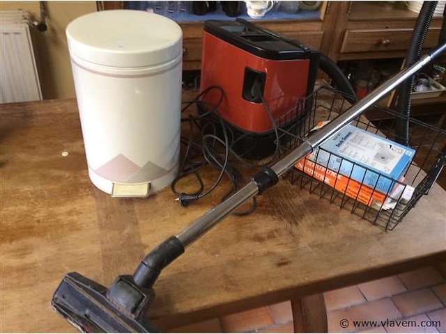 Lot oa stofzuiger nilfisk getest - afbeelding 1 van  3