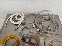 Lot of pressure regulators and hoses - afbeelding 6 van  6