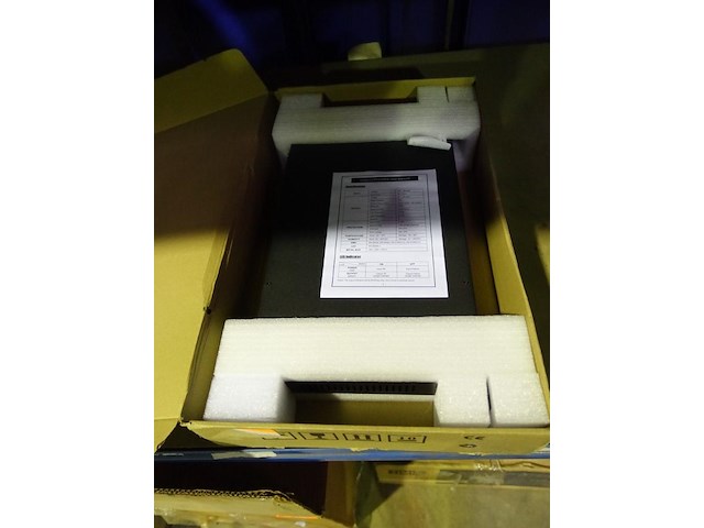 Lot omvormers - afbeelding 2 van  15