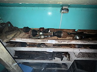 Lot onderdelen landrover - afbeelding 1 van  4