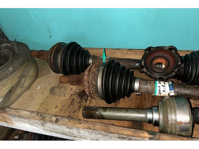 Lot onderdelen landrover - afbeelding 2 van  4