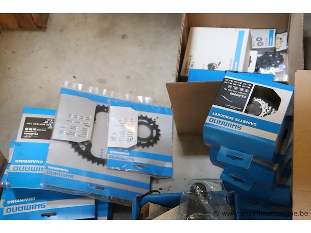 Lot onderdelen shimano - afbeelding 2 van  2