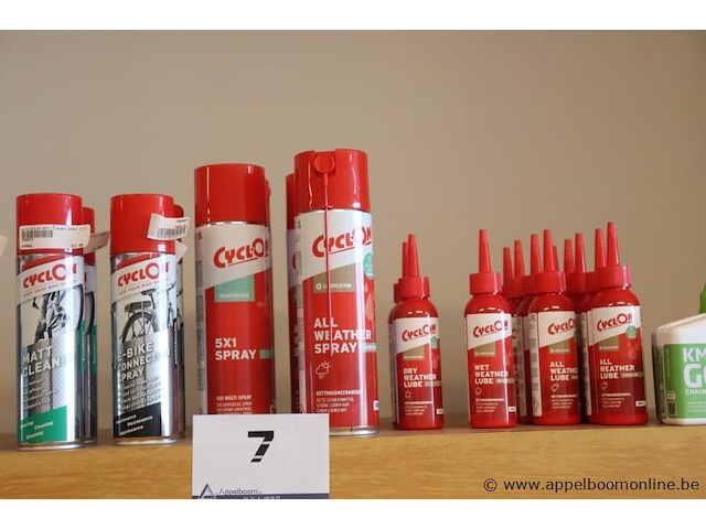Lot onderhoudsproducten voor fietsen - afbeelding 2 van  3
