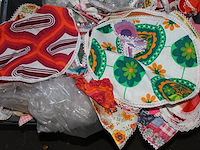 Lot onderleggers diverse kleuren - afbeelding 1 van  2