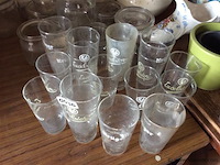 Lot oude bierglazen - afbeelding 1 van  2