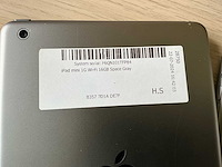 Lot oude tablets – ipad & nexus – voor oude ios/android versies – zonder kabels (5x) - afbeelding 2 van  6