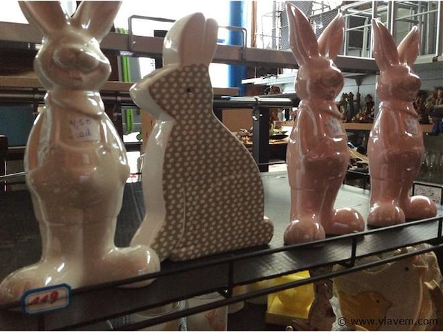 Lot paashazen… - afbeelding 2 van  4