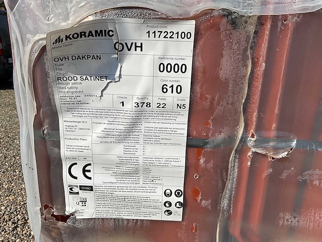 Lot pannen wienerberger 370stuks - afbeelding 2 van  4